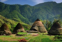 Wae-Rebo-Village-1